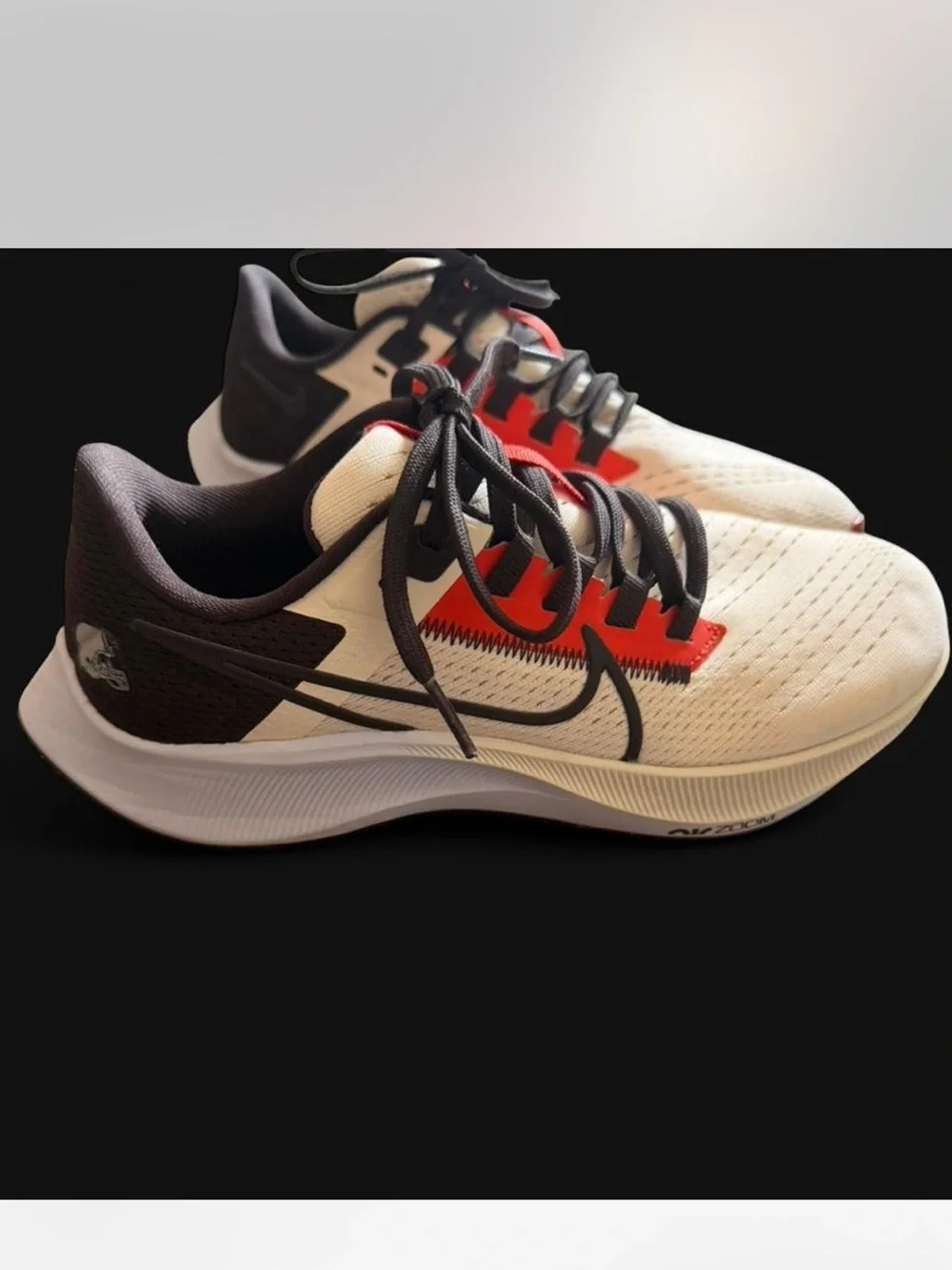 Brand New Cleveland Browns Nike Air Zoom Pegasus 38 size 5